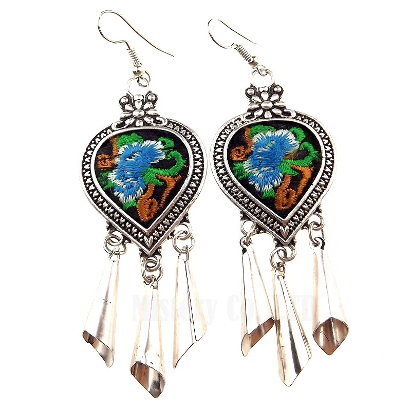 Ethnic Embroidery Embroidered Heart Drop Vintage Earrings For Women