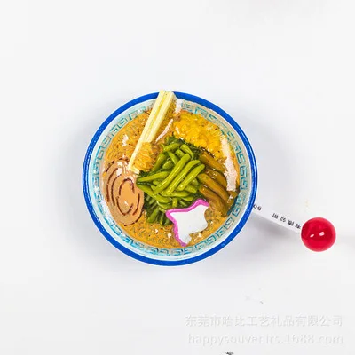 Моделирование еда Творческий смолы пончик Магнитная магнит на холодильник крюковая наклейка - Цвет: noodle