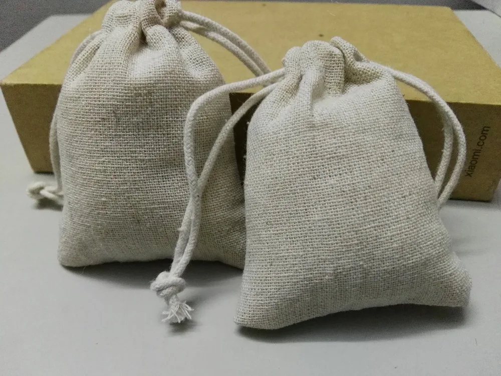 

20pcs special overlocked linen jewelry bags small drawstring bags 8*12cm Christmas gift pouches Jewelry Packaging bags for gift