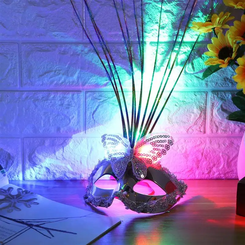 

3pcs Glow Mask Feather Sexy Half Face Mask LED Dance Dress Up Bar Props Masquerade Dance Mask (Illuminating Fiber Random Color)