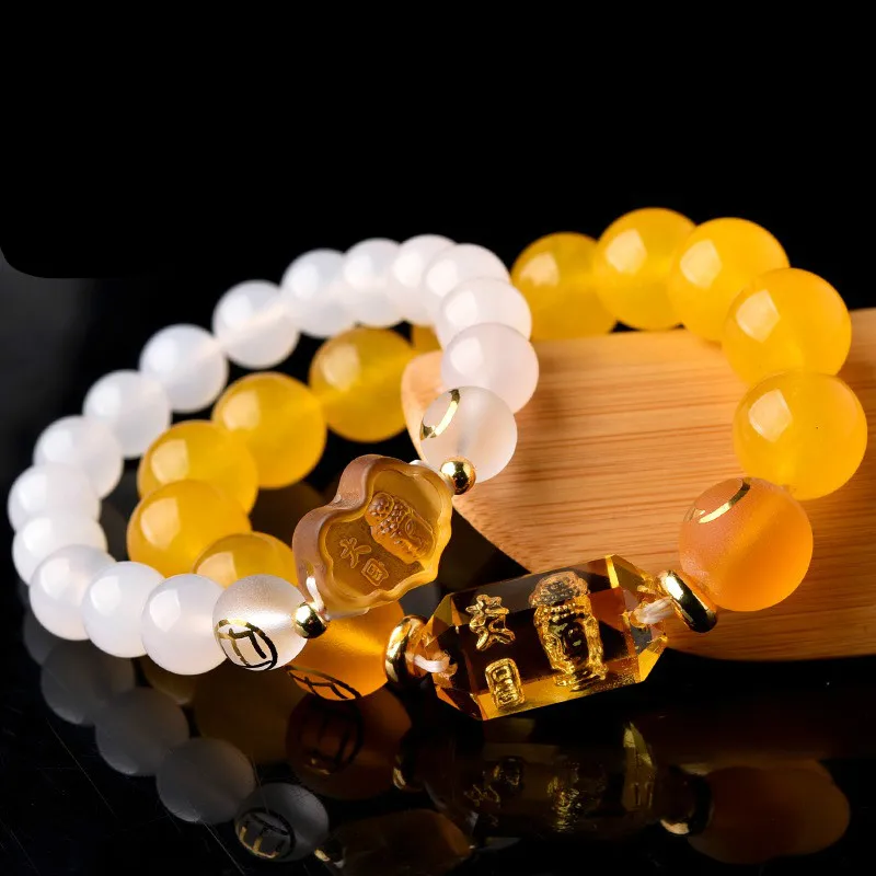 

Opening 2019 Is a Sheep and Earth Transport Big Day Like a Bracelet Zodiac Lucky Men and Wome