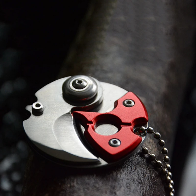Portable EDC Coin Pocket Foldable Knife Outdoor Camp Hunting Knife Self defense Mini Blade Keychain Survival Multitool Tools