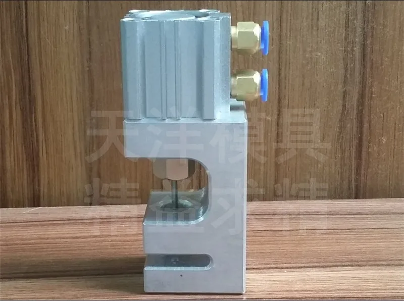 

2*4mm pneumatic easy open hole puncher with customized machine mold size