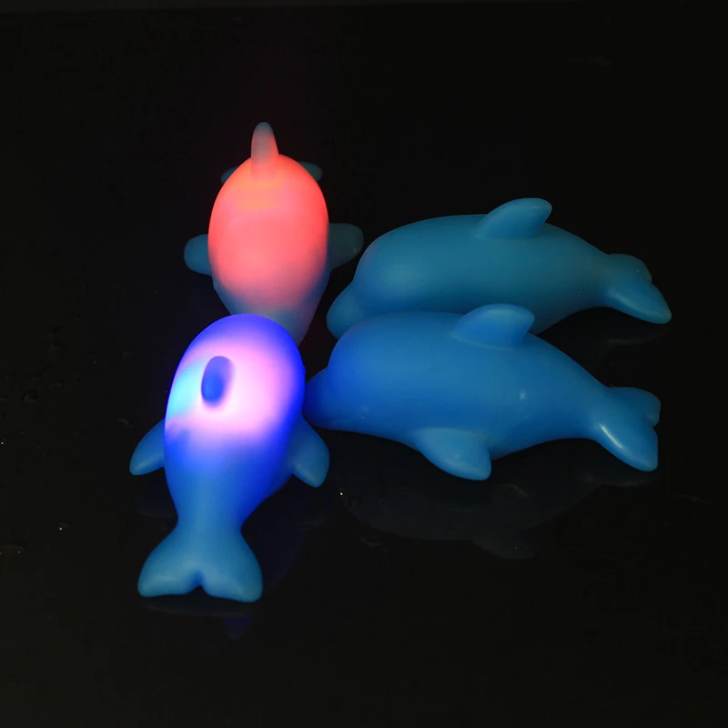 Baby Dolphin Bath Toys Kids Led Lighting Up Water Floating Toy Glowing Beach Toys for Children Luminous Swim Rubber Ducks Toys