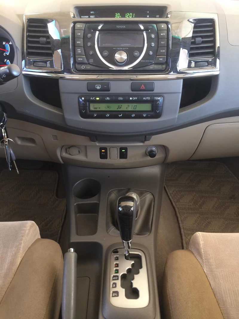 Android 7,1 Tesla стиль 12,1 дюймов Автомобильный dvd-плеер gps навигация для Toyota Fortuner 2005- Радио стерео блок Автомобильный мультимедийный