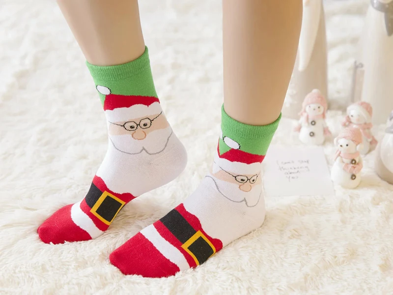 Зимние новые женские рождественские носки с героями мультфильмов, подарок в упаковке, высококачественные дышащие хлопковые носки, 2 разных стиля, 5 пар/упак