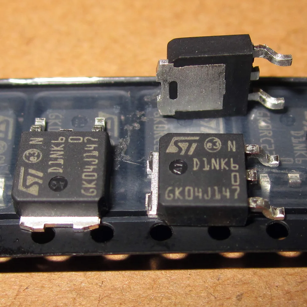 

STD1NK60T4 D1NK60T4 D1NK60-252 Новый и оригинальный 10 шт./лот