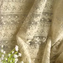 Цвет слоновой кости вышитый газ, кружево, ткань, ретро Цветочная кружевная ткань, зубчатая отделка кружевной ткани, винтажный стиль кружевной ткани