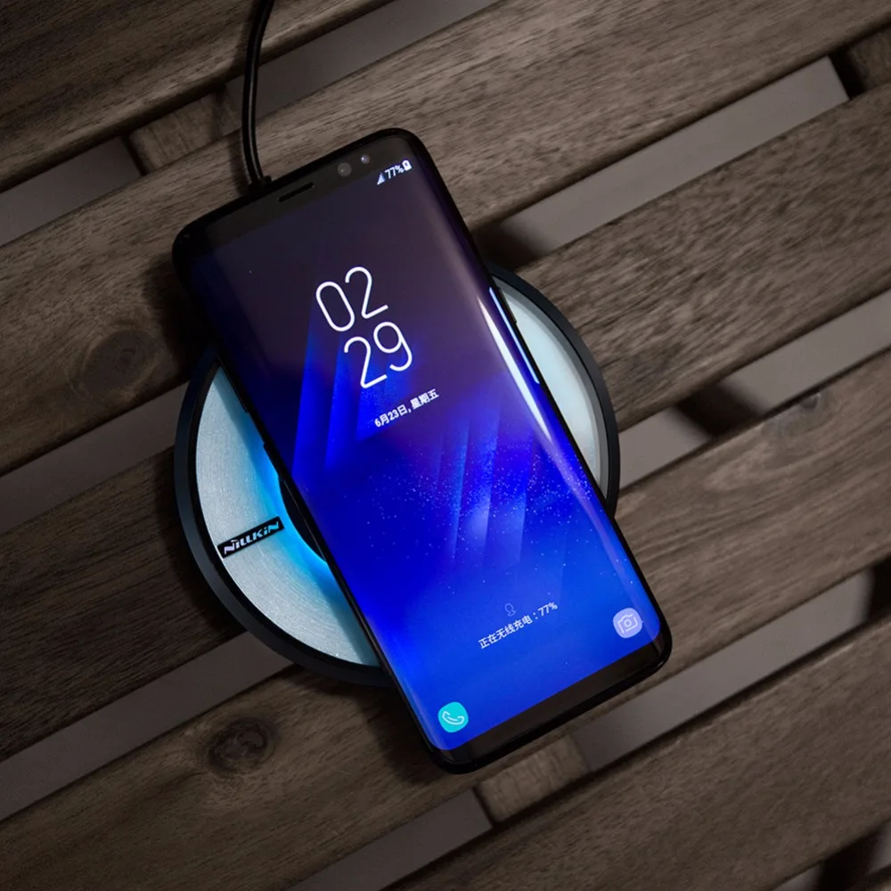 Nilkin Беспроводное зарядное устройство NILLKIN Magic Disk 4 для iPhone X 8 Plus быстрая
