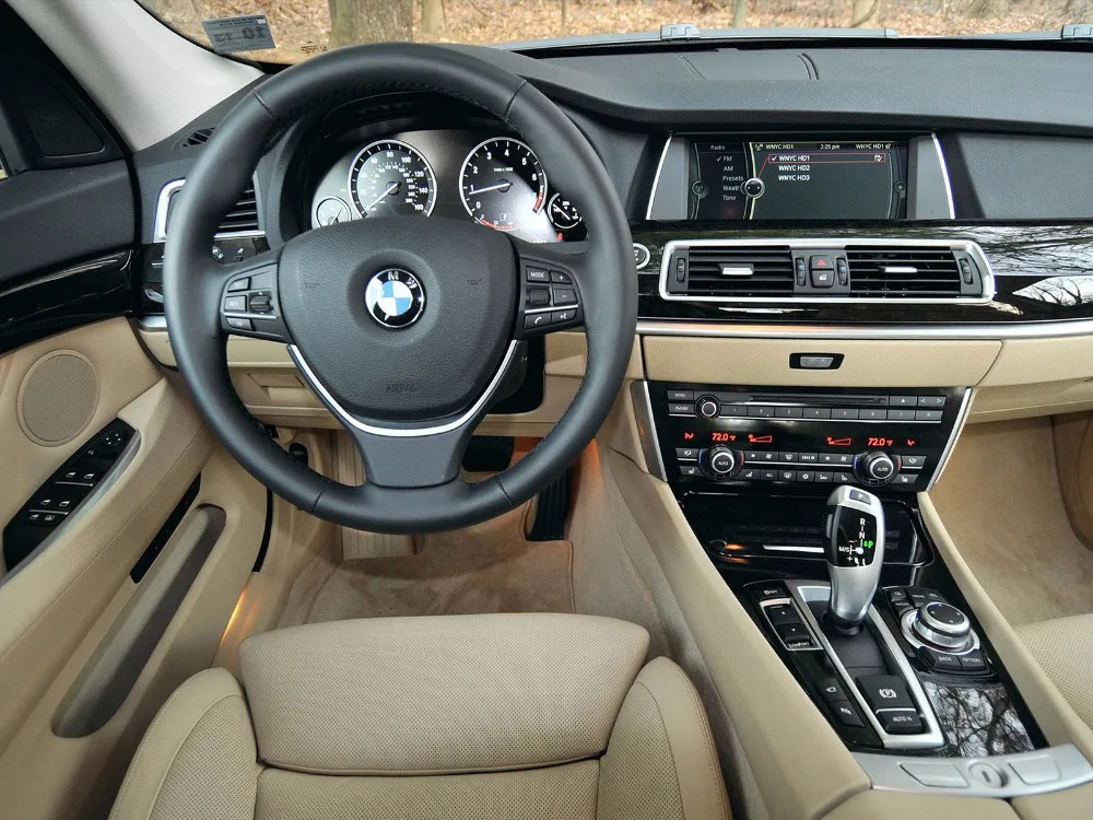 BMW-5-Series-550i-Gran-Turismo-USA-F07-2009-Photo-01