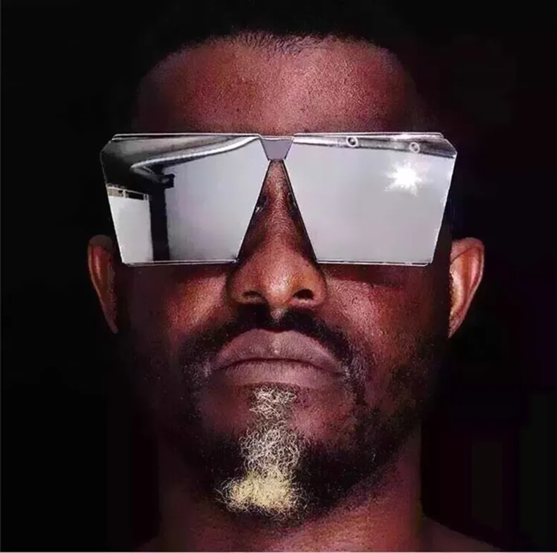 UT8VtsvXpVaXXagOFbXf