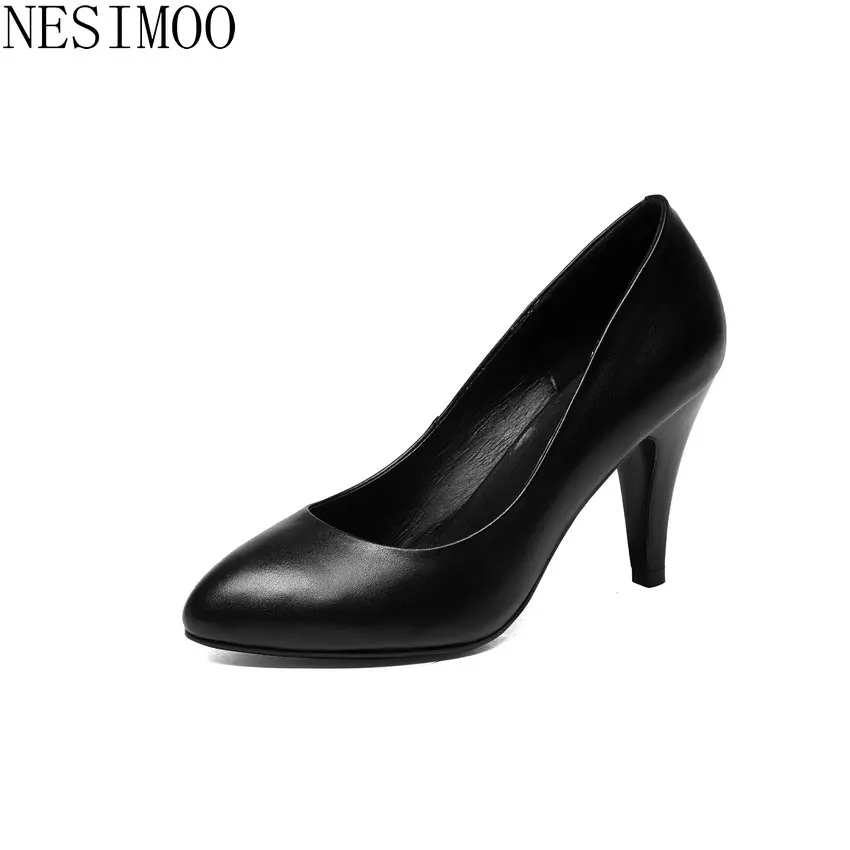 non slip pumps