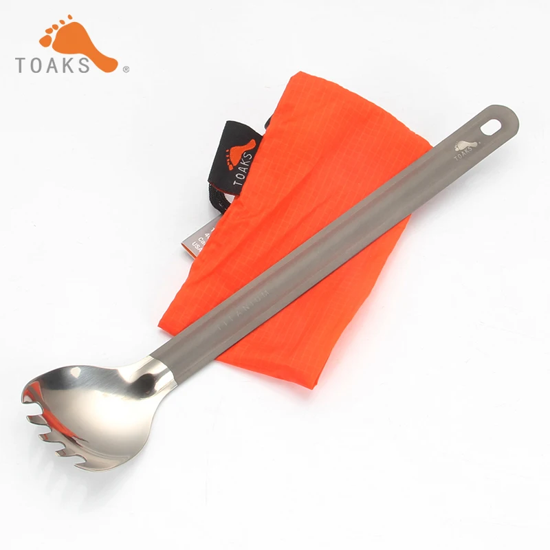 

Toaks Long Handle Titanium Spork 220mm Spoon Eco-friendly Ultralight Camping Tableware with Storage Bag