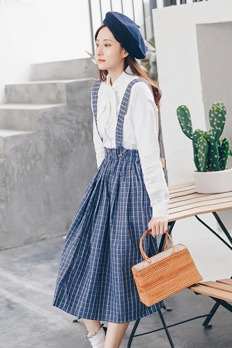 suspender skirt windsor