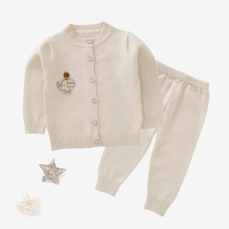Mioigee/зима-весна, Детские комплекты одежды для новорожденных мальчиков и девочек, теплый вязаный свитер, костюм с рисунком для малышей 0-12 месяцев - Цвет: Бежевый