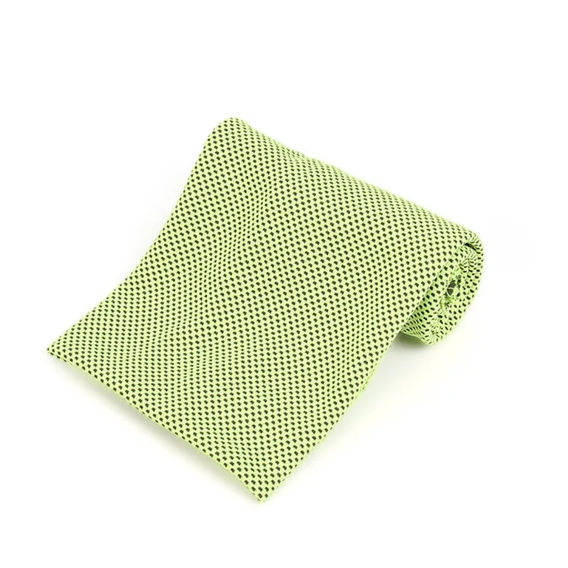 Наружное портативное практичное мгновенное охлаждающее спортивное полотенце из микрофибры для фитнеса скалолазания йоги - Цвет: Зеленый