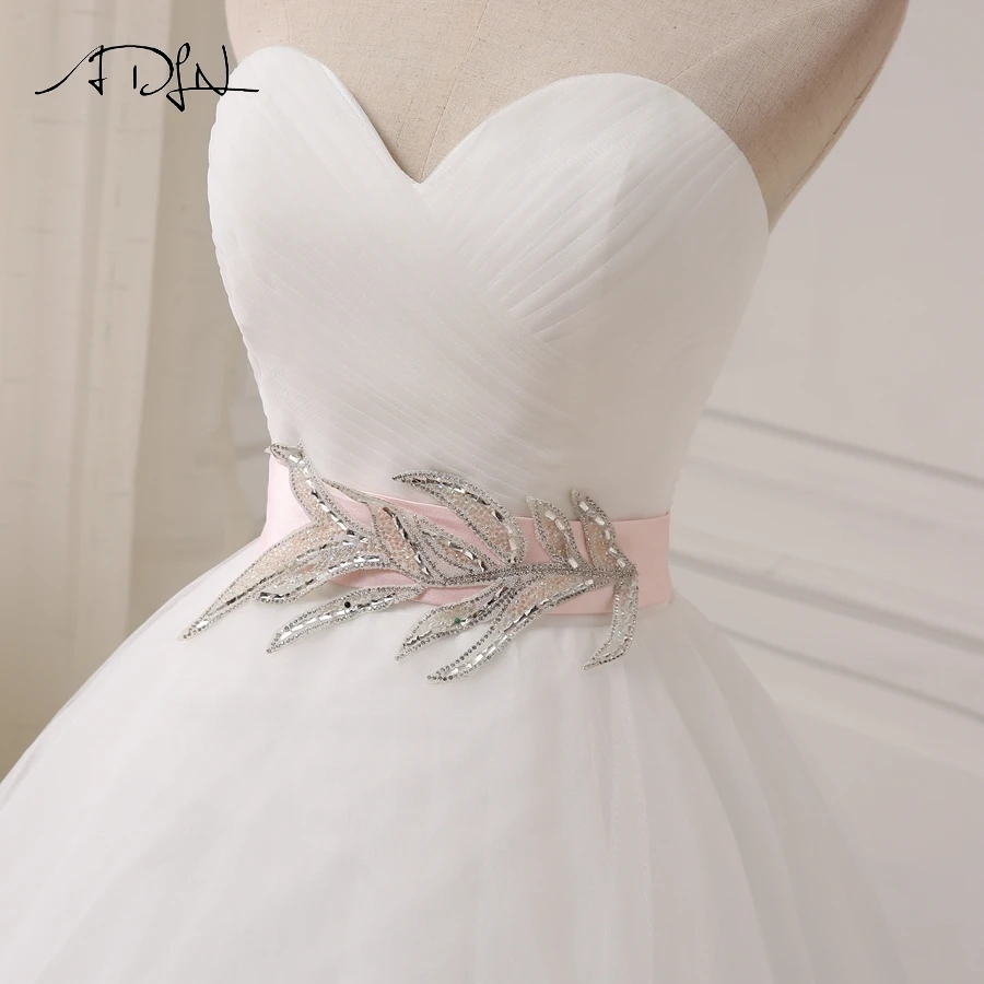 White/ivory Sweetheart Sleeveless Ball Gown Tulle Sahshes Pink Wedding Dress