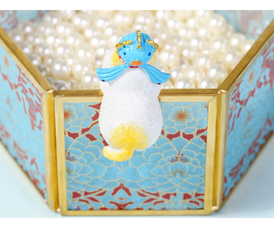 Mini Forbidden City kitten ornaments toys 05