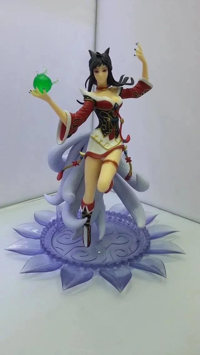 

New Arrival 22cm Ahri the Nine Tailed Fox PVC Action Figure Model Toys Christmas Birthday Gift