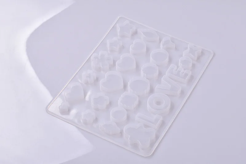 1PC Love Castle Chess Liquid Silicone Expoxy Mold Resin Jewelry Mold UV Pendant Jewelry Accessories Handcraft Earrings Tool