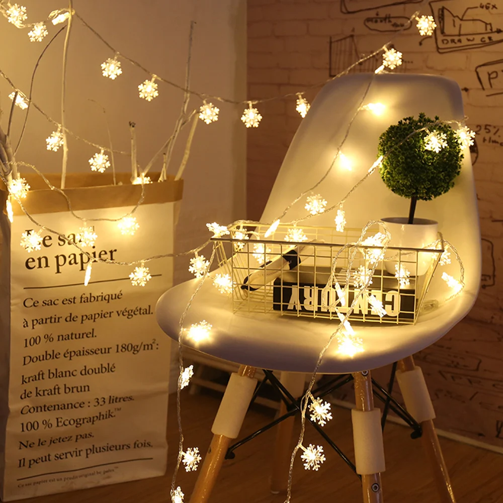 5M USB 3AA Battery Christmas Lights Snowflake Lamp Holiday Lighting For Indoor/Wedding Party Decoration Curtain String Lights 5M USB 3AA Battery Christmas Lights Snowflake Lamp Holiday Lighting For Indoor/Wedding Party Decoration Curtain String Lights