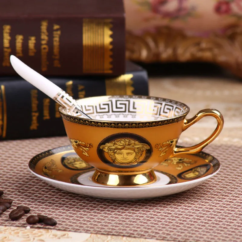 European Style Bone China Coffee Cups Set Famous Brands Luxury English Afternoon Black Tea Cups And