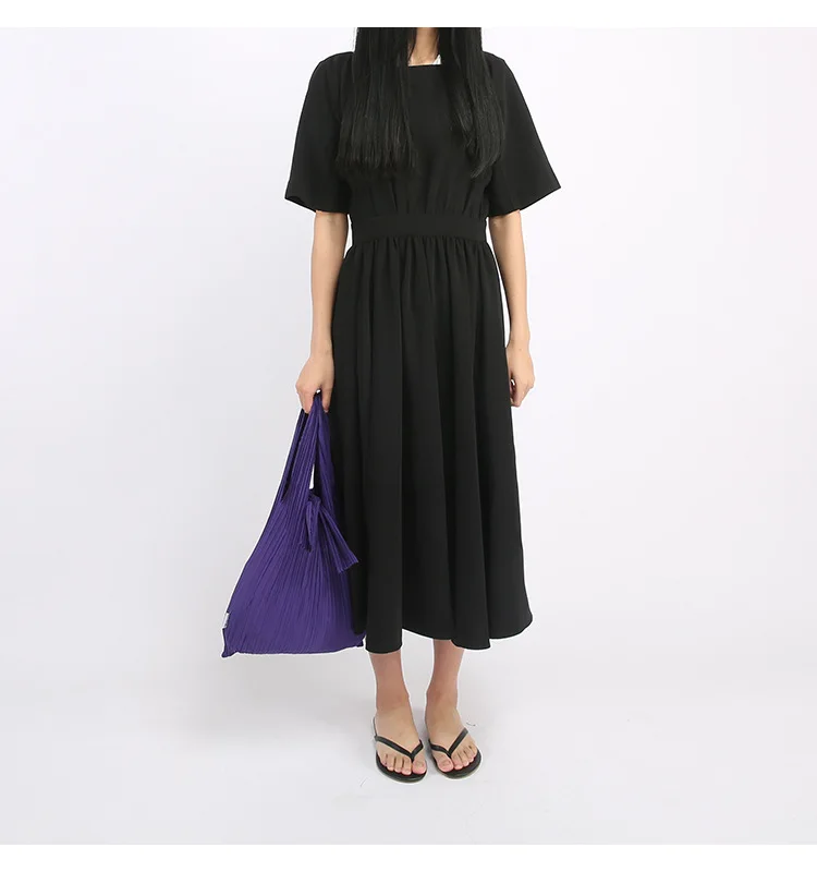 8920519572_1074810241