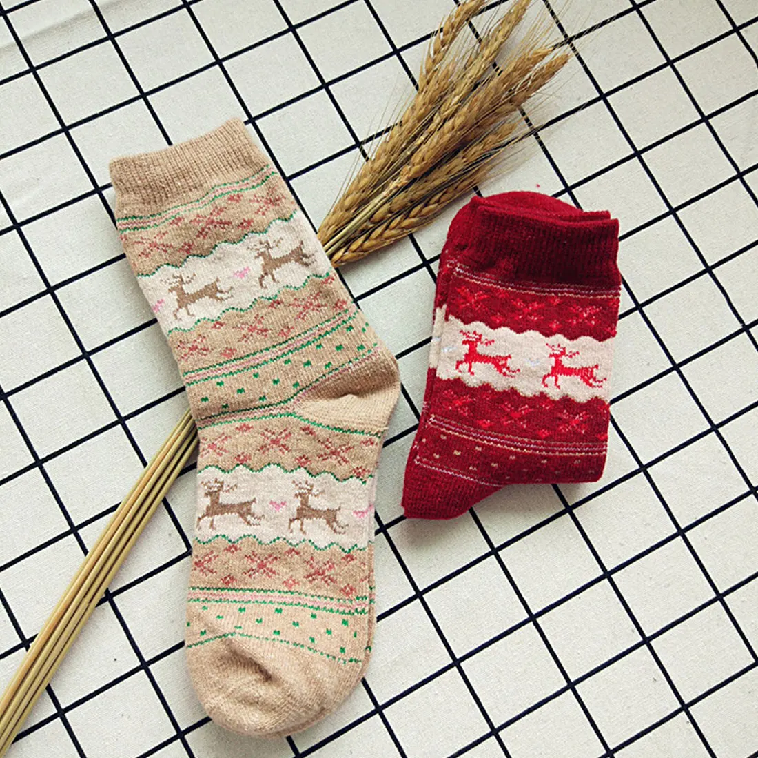 Популярные женские носки Женская рождественскя Подарочная снежинка носки с оленями зимняя Милая шерсть Снежинка Олень 3d носки теплые носки с животными