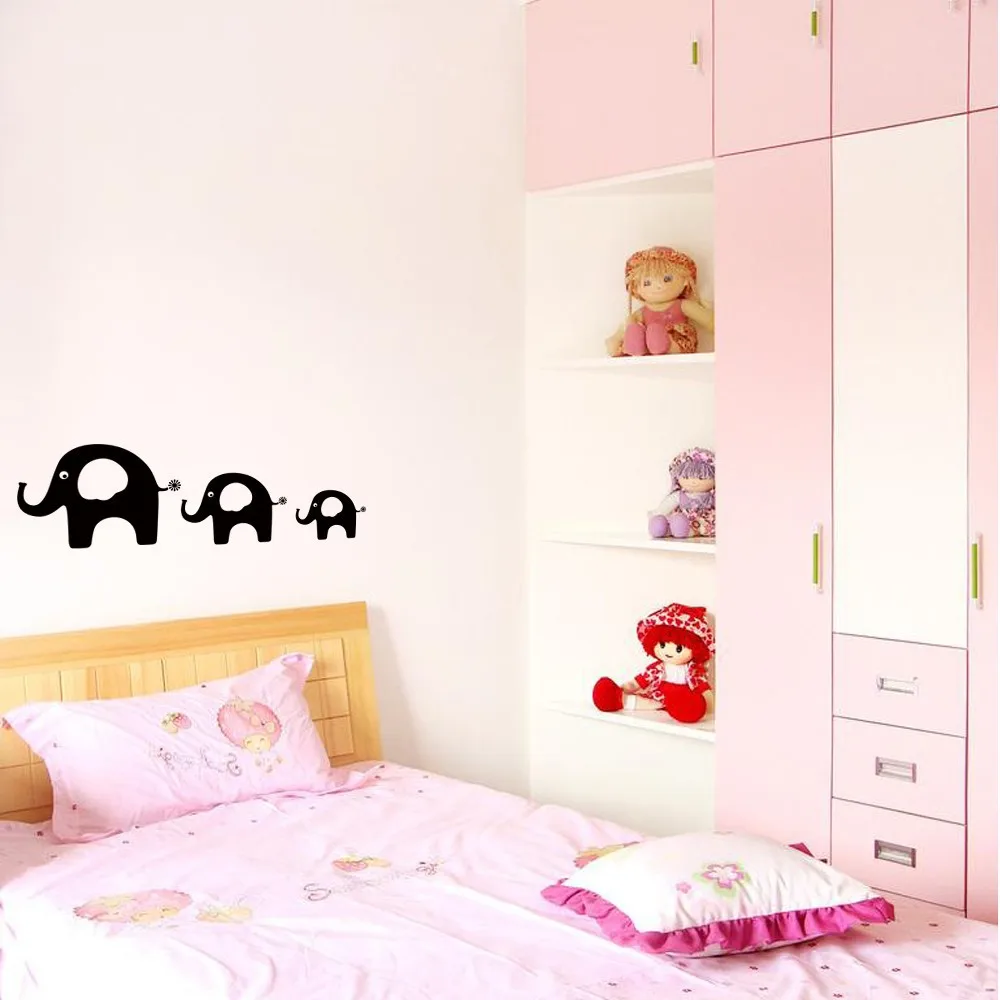 Elephants Family Decal Elephants Dad Mom and Baby Elephant Vinyl Art