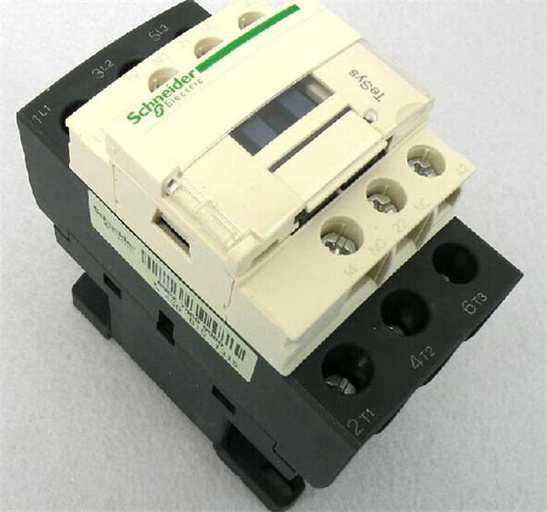 

LC1D38CC7C LC1-D38CC7C Contactor TeSys D 38A AC 36V 50/60Hz New