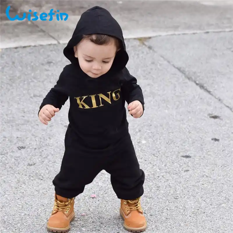Wisefin Vetements Noir Pour Bebe Garcon Barboteuse Pour Nouveau Ne Garcon Ensemble A Capuche Manches Longues Avec Lettres Pour L Hiver Aliexpress