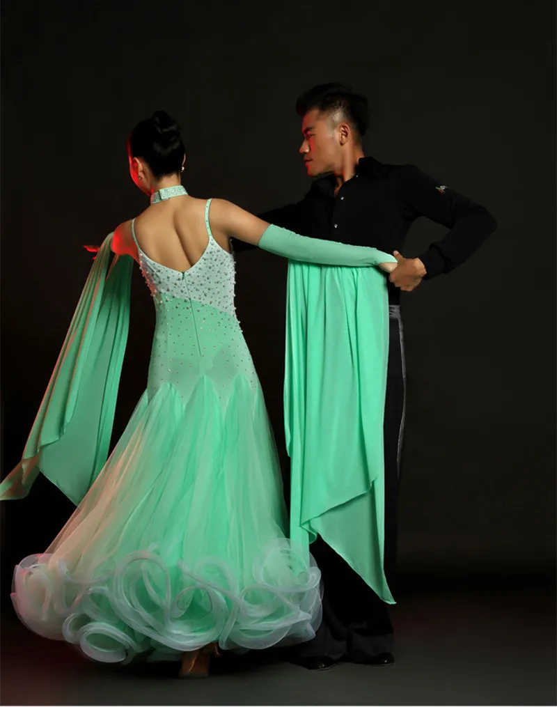 Высококачественное платье для бальных танцев зеленого, синего и красного цвета,