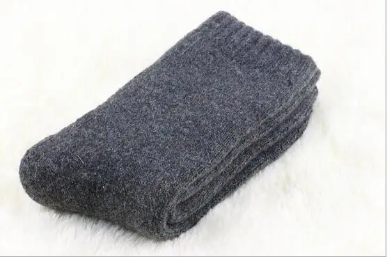 3 пары мужских носков, шерстяные теплые бархатные толстые однотонные зимние толстые высококачественные мужские носки - Цвет: Темно-серый