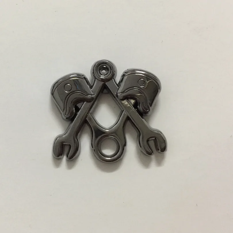 

M160 Zinc alloy 1PCS 25.4mm Piston Wrench Harley Antique Nickel Biker Masonic Tools Hat Jacket Lapel Pin