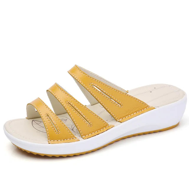 YAERNI/ г. Летние женские плоские тапочки сандалии обувь без шнуровки с круглым носком удобные белые кожаные сандалии Вьетнамки 858 - Цвет: 858 yellow
