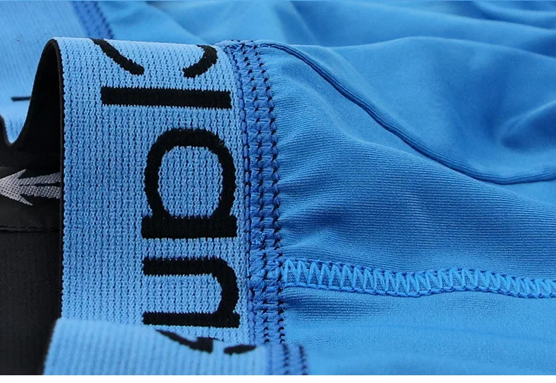 4610211644_721690229