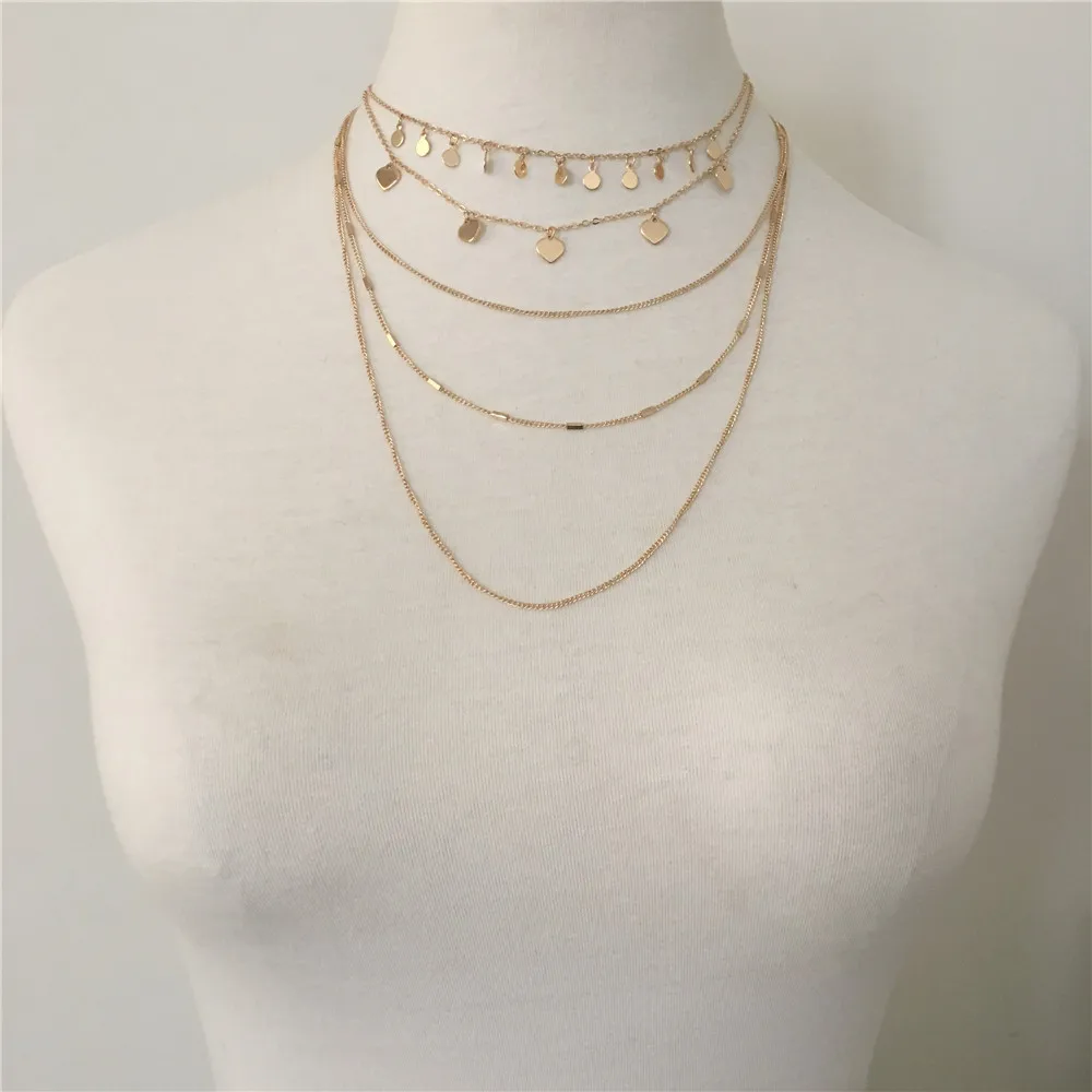 

TRENDY WOMEN NECKLACE GOLD COLOR PLATING SMALL HEART AND ROUND DISC CHARM LAYERED NECKLACE