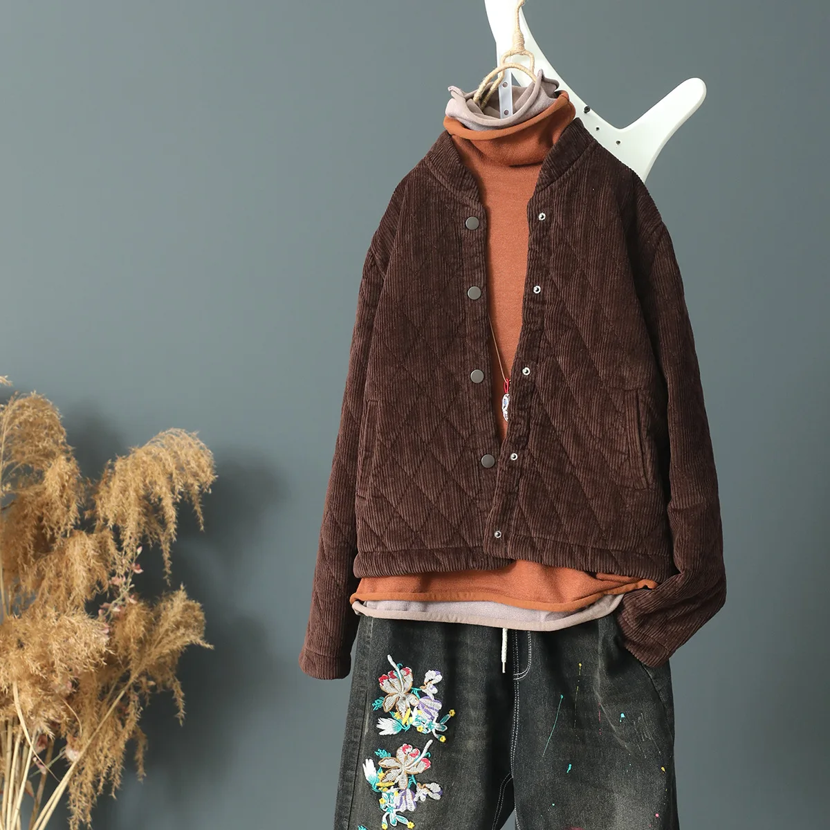 Ретро Новинка, женское вельветовое пальто со стоячим воротником, женское хлопковое свободное одноцветное пальто, ветровка, арт плюс бархат, женские парки - Цвет: Coffee