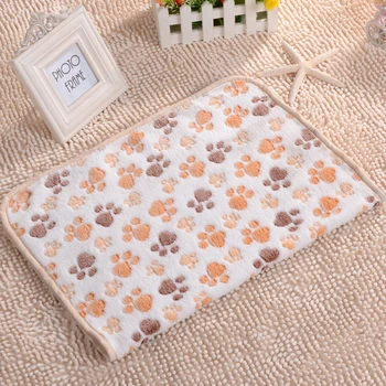 3 Sizes Cute Warm Pet Bed Mat Cover Towel Handcrafted Cat Dog Fleece Soft Blanket for Small Medium Large dogs Puppy Pet Supplies 4