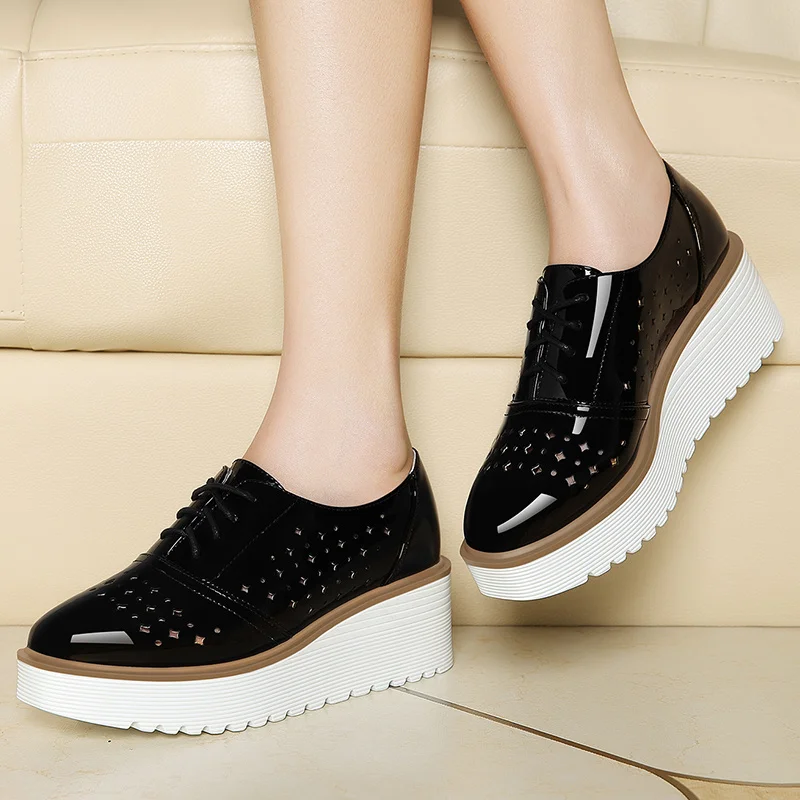 

New Summer Fashion British Style Pointed Toe Cut-Outs Patent Leather WoMen Oxfords Thick Sole Platform Low Lacing Female Flats