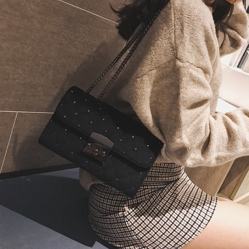 

Vintage Autumn Messenger Bag Fashion Metal Buckle Shiny Lady Shoulder Bag Mobile Phone Bag Korean Chain Phone Casual Bags