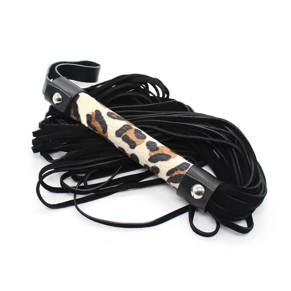 جديد 62 سنتيمتر جلد طبيعي سباق الخيل الجنس سوط bdsm سوط الرقيق flogger مع الفهد مقبض ألعاب مثيرة لل زوجين الكبار ألعاب جديد 62 سنتيمتر جلد طبيعي سباق الخيل الجنس سوط bdsm سوط الرقيق flogger مع الفهد مقبض ألعاب مثيرة لل زوجين الكبار ألعاب
