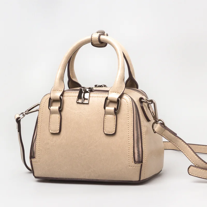 

Ladies new fashion box zipper bag Leisure retro wax leather multicolor small square bag