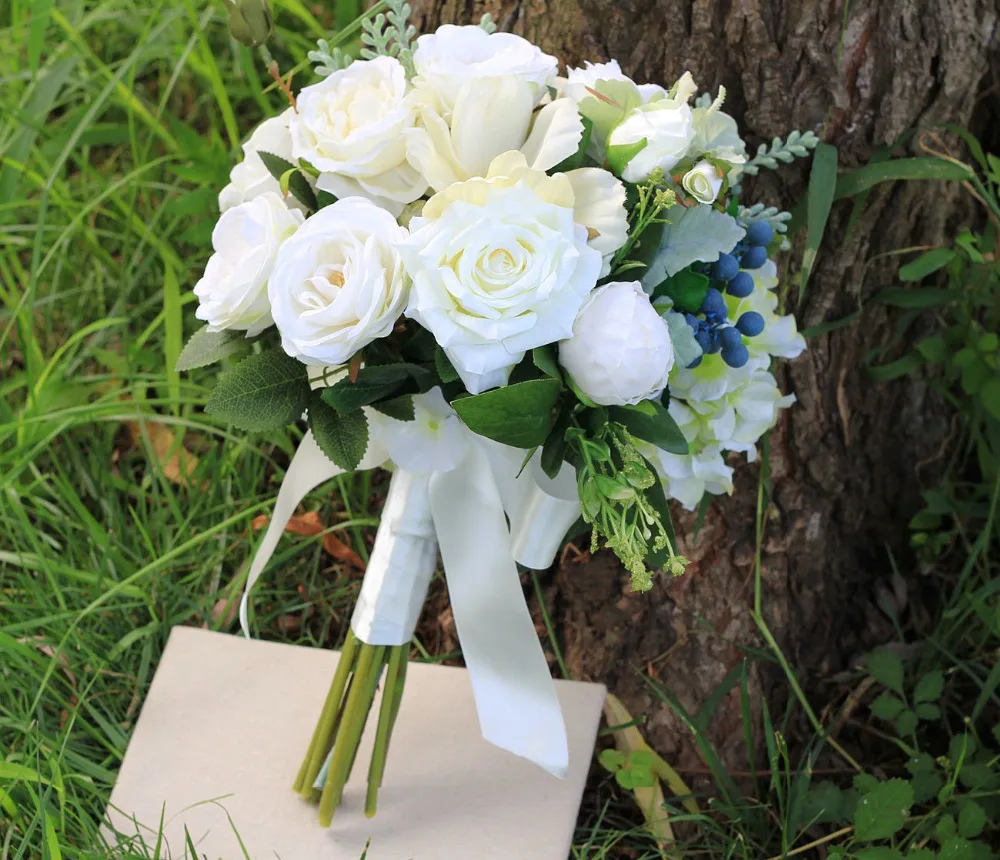 Studio Wedding Photo Simulation Holding Flowers Wedding Bouquets
