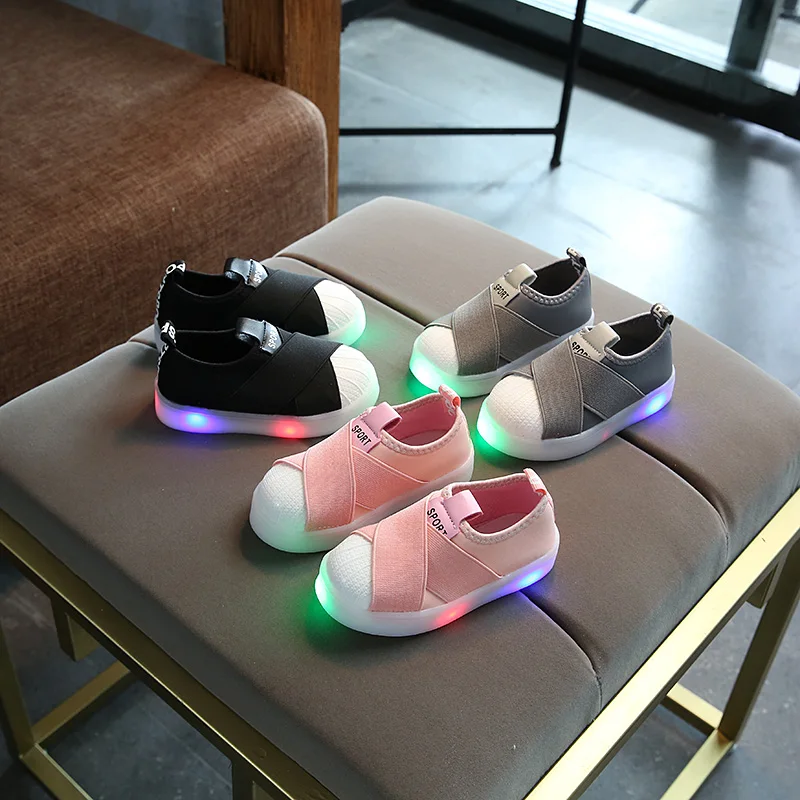 Kkabbyii الاطفال led رياضة تنفس الأطفال أحذية رياضية للطفل الفتيات الفتيان أحذية مضيئة مع ضوء حجم 21-30 Kkabbyii الاطفال led رياضة تنفس الأطفال أحذية رياضية للطفل الفتيات الفتيان أحذية مضيئة مع ضوء حجم 21-30