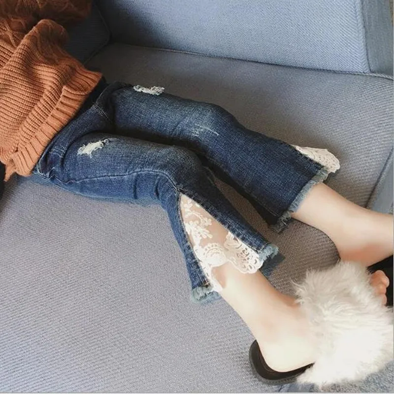 

DFXD 2017 Winter Baby Girls Jeans High Quality New Long Lace Slits Ripped Kids Pants Children Skinny Party Fashion Trousers 2-8Y
