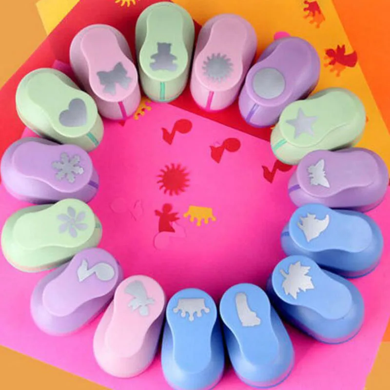 

New 2pcs Embossing DIY Corner Paper Printing Card Cutter Scrapbook Shaper Hole Punch Kids Handmade Craft Gift Prize M size