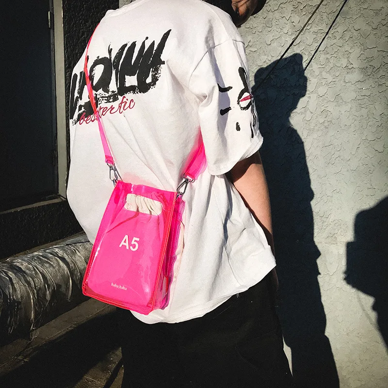 2019 الأزياء رخيصة حقيبة بلاستيكية شفافة النساء Crossbody رفرف حقائب Pvc النيون حقيبة الصيف شاطئ حقيبة كتف الحلوى اللون هلام حقائب 2019 الأزياء رخيصة حقيبة بلاستيكية شفافة النساء Crossbody رفرف حقائب Pvc النيون حقيبة الصيف شاطئ حقيبة كتف الحلوى اللون هلام حقائب