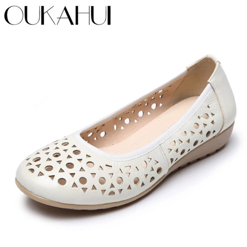 ladies tan flats