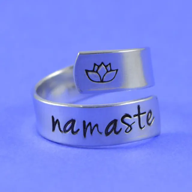 Lotus flower ring Foreign trade selling zinc alloy metal packing rings is stampe Lotus flower ring Foreign trade selling zinc alloy metal packing rings is stampe